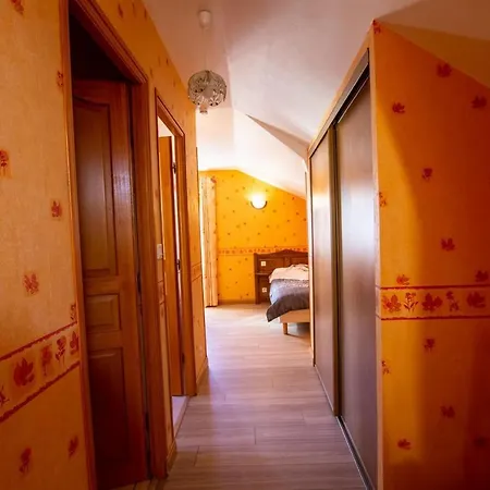 Et Table D'hotes - Domaine De Bardenat Frühstückspension 3*