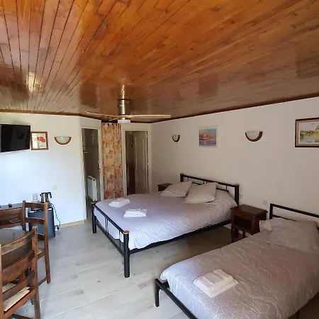 Et Table D'hotes - Domaine De Bardenat 3* Marquay