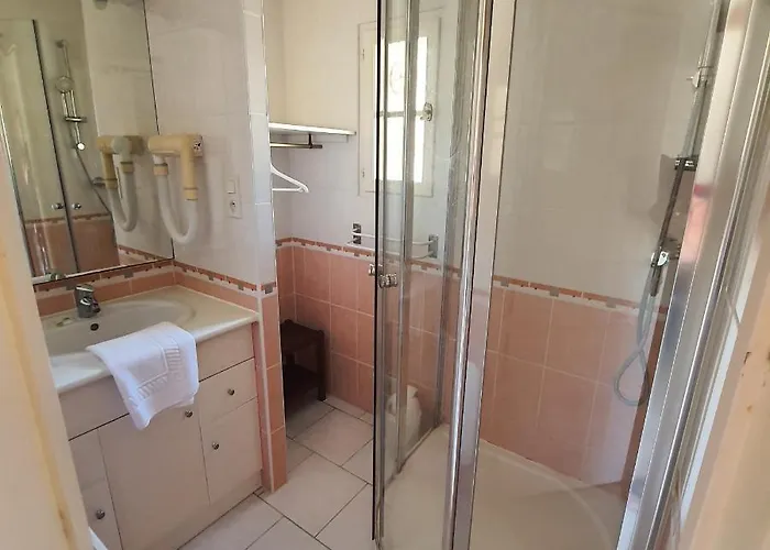 فندق مبيت وإفطار Et Table D'hotes - Domaine De Bardenat Marquay